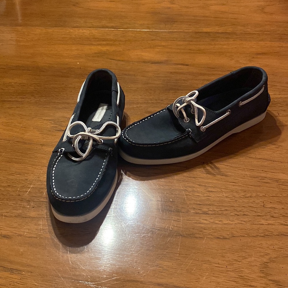 Joseph Abboud. Boat shoes. Navy blue and white. Size 11. - Picture 2 of 9